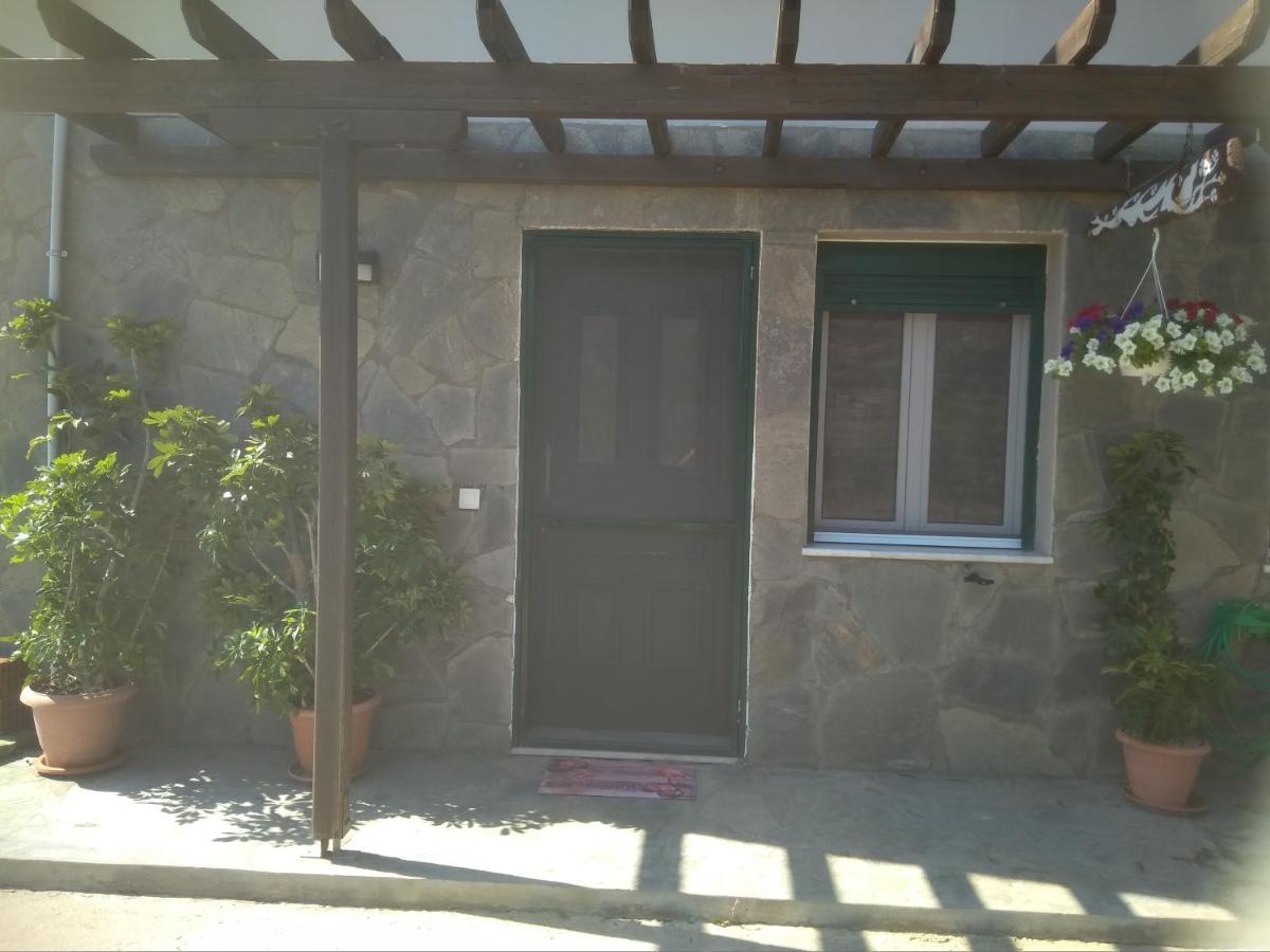 Αμυγδαλιές 33 Μύρινα Villa Kültér fotó